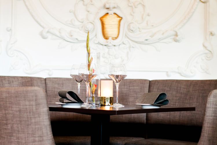 Boka bord på Grands Veranda Grands Veranda